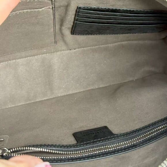 Gucci GG Logo Supreme Large Clutch Classic Beige & Black Handbag - Picture 9 of 9